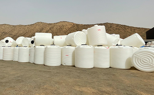 万科华洁迭部塑料桶：女神节特别关注，支持女性在各行各业绽放光彩