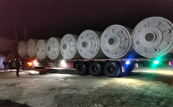 迭部锥底桶交付现场