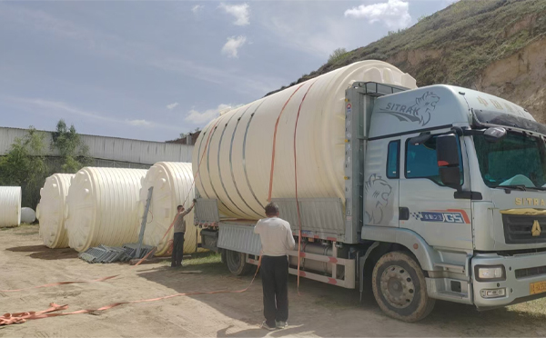 迭部立式运输桶装车中