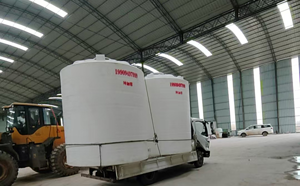 特加厚迭部塑料大桶装车运输交付实录